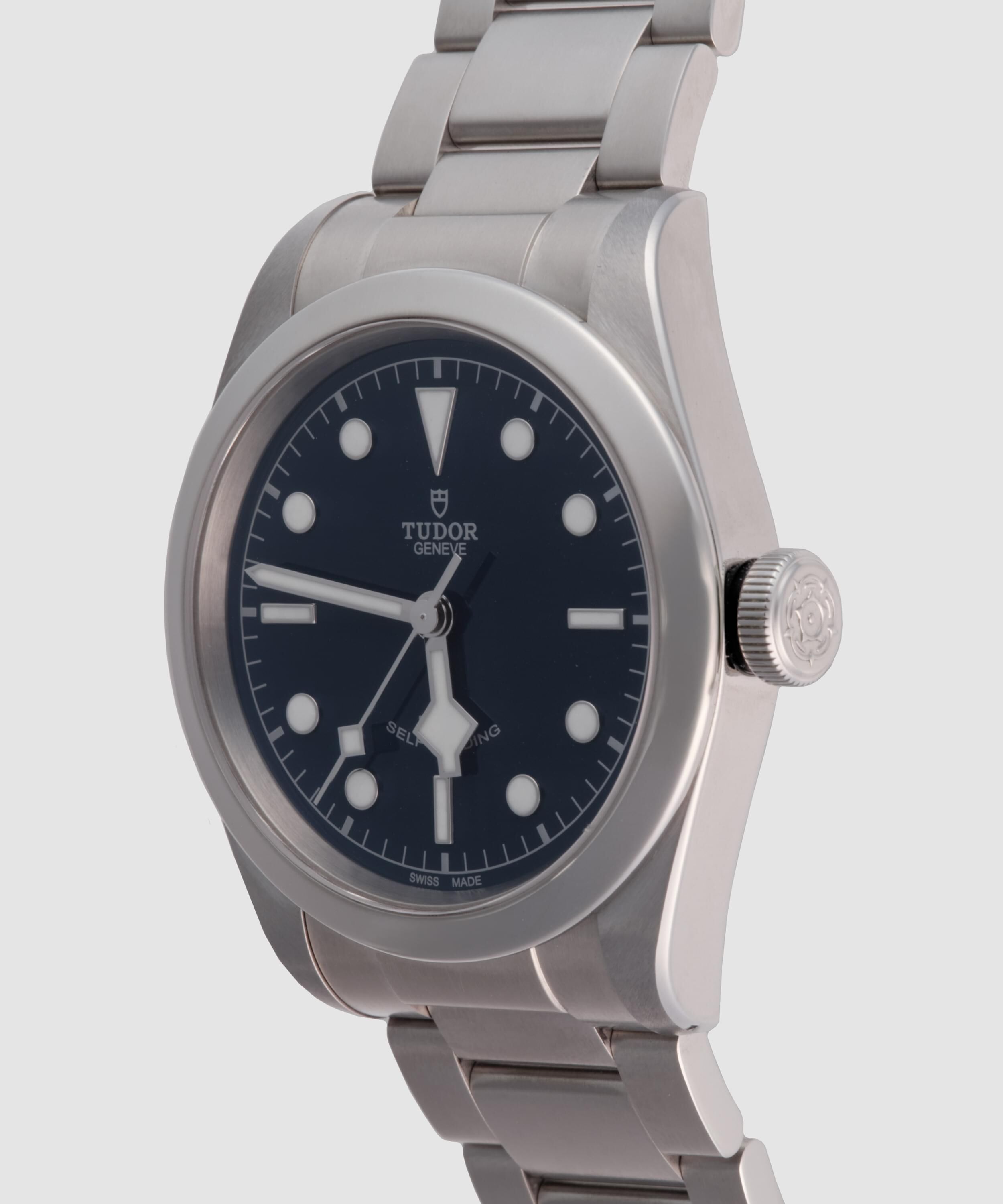 Tudor_BB41Blue_TUD06122404DP_r