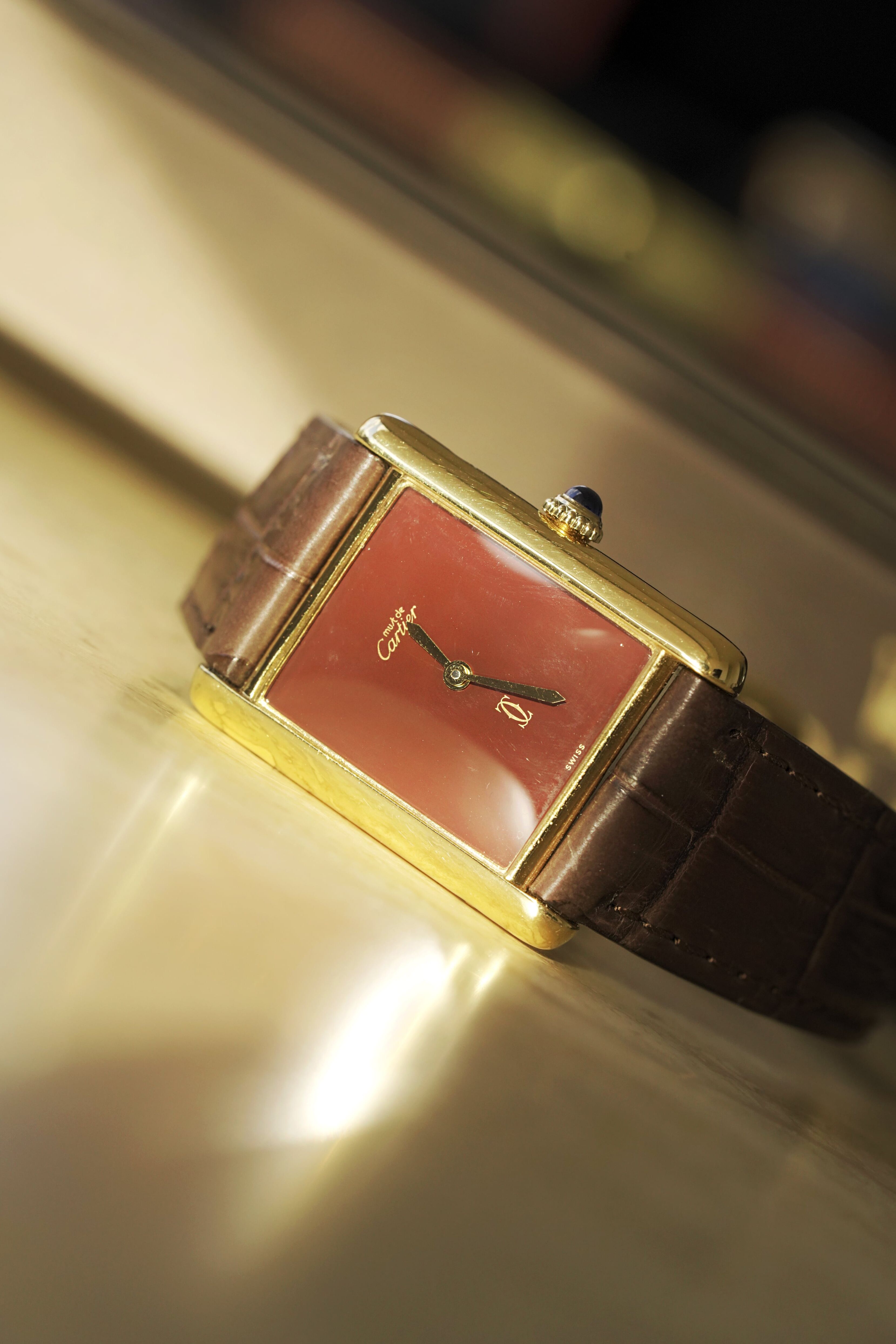 Cartier-Tank Must LM Red-006-min