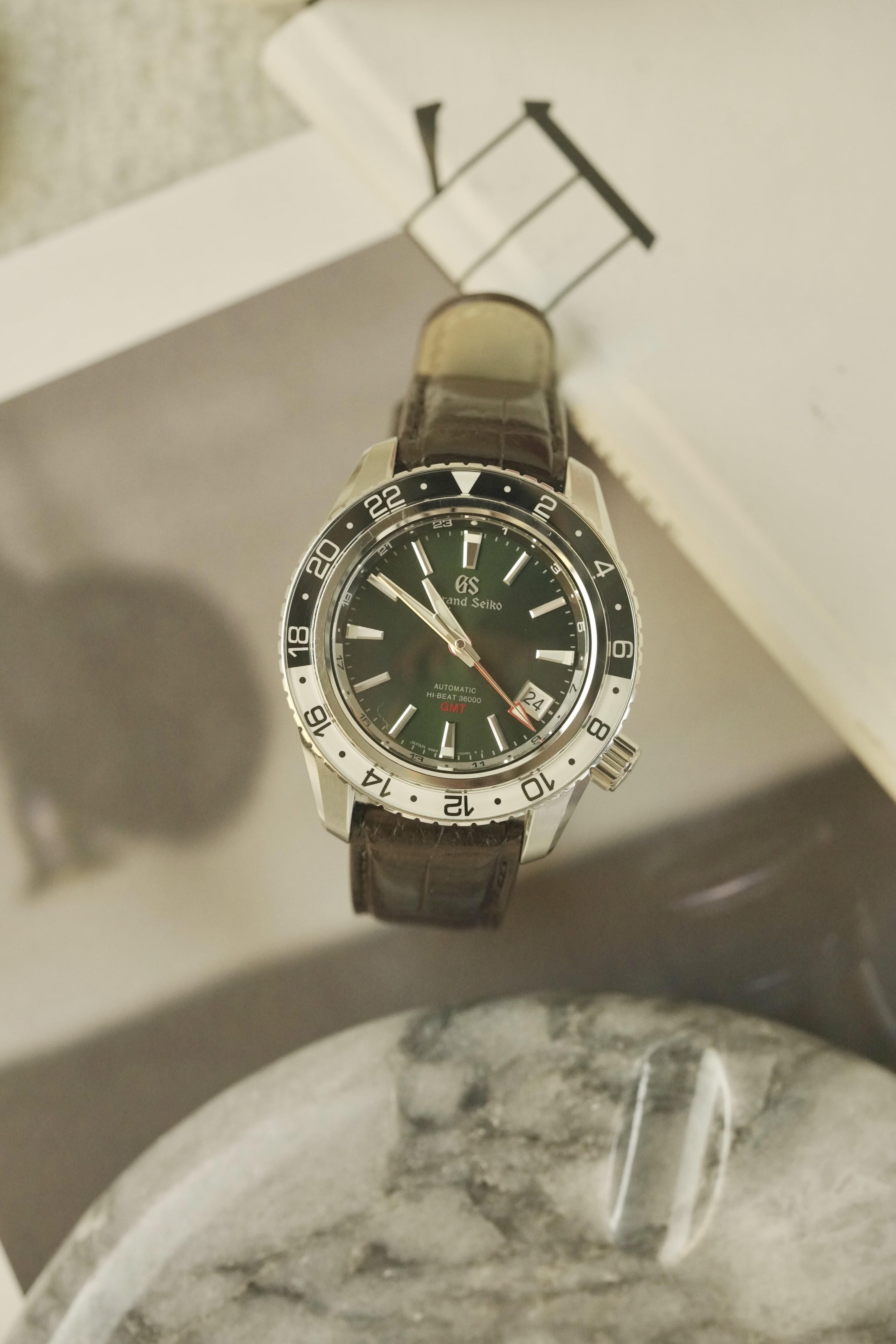 GRA09052401DP - Sport Collection GMT Olive 0011