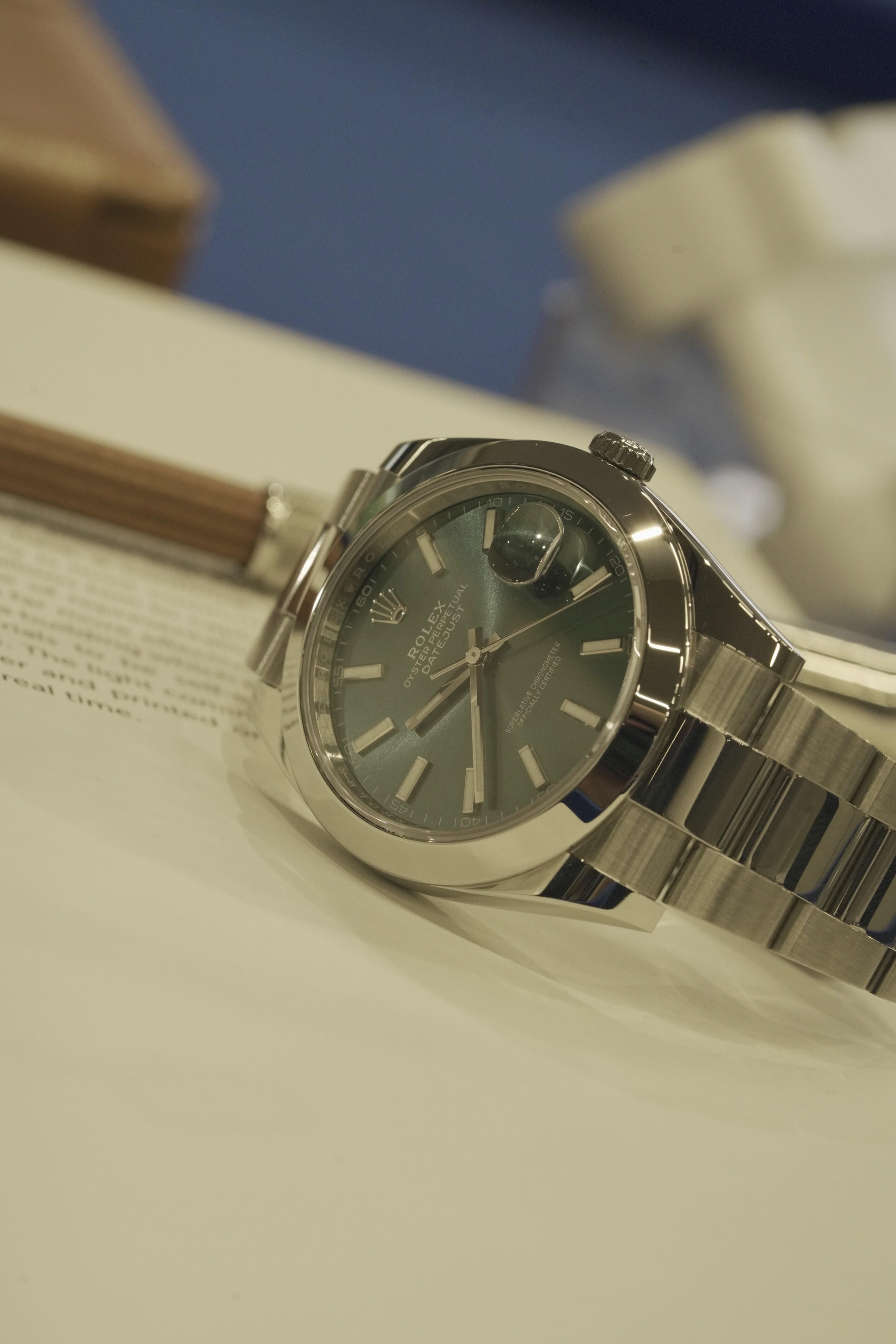ROL16042401DP - Datejust 41 Smooth Oyster 0012