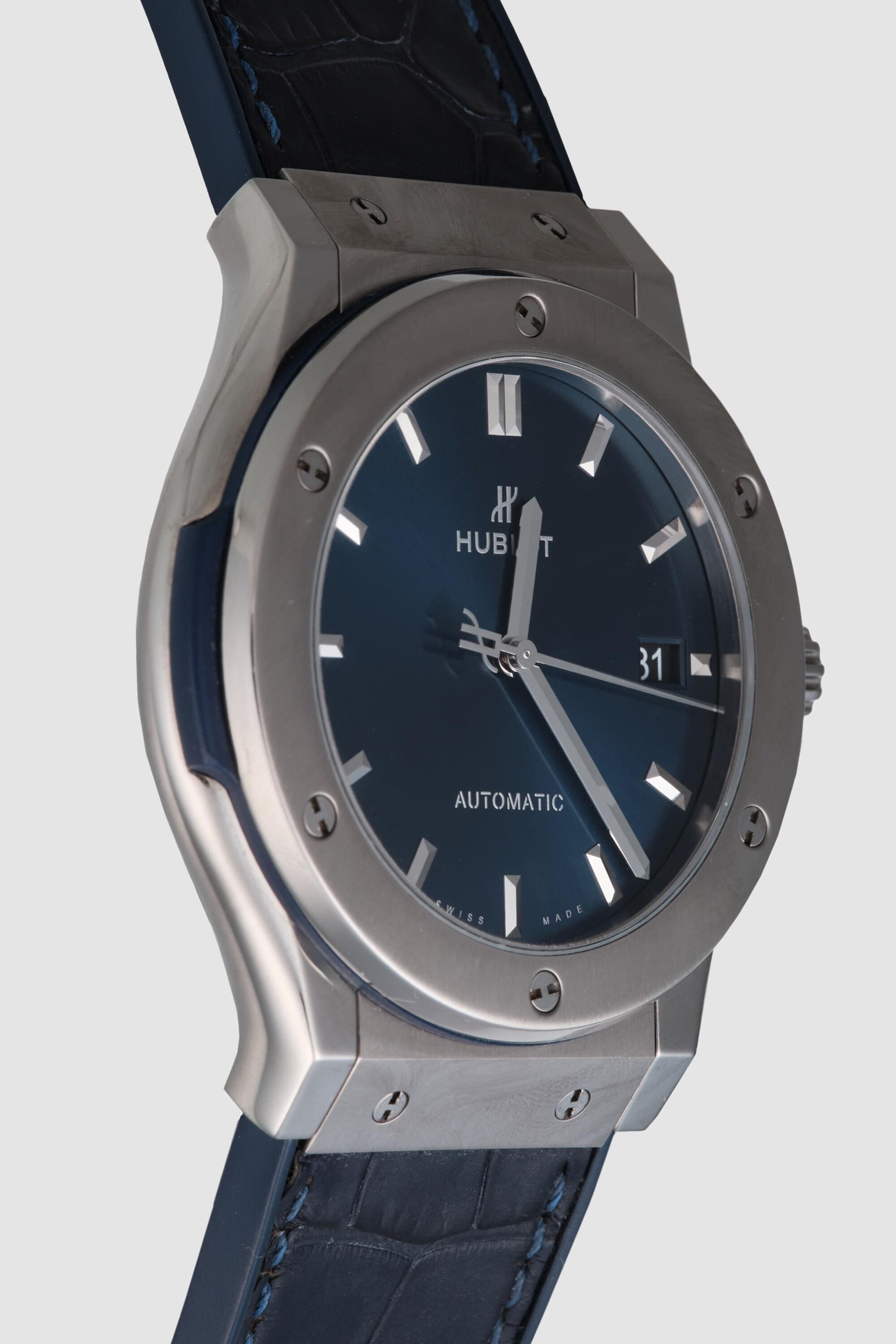 hublot_ClassicFusionBlue_HUB12112401DP_l