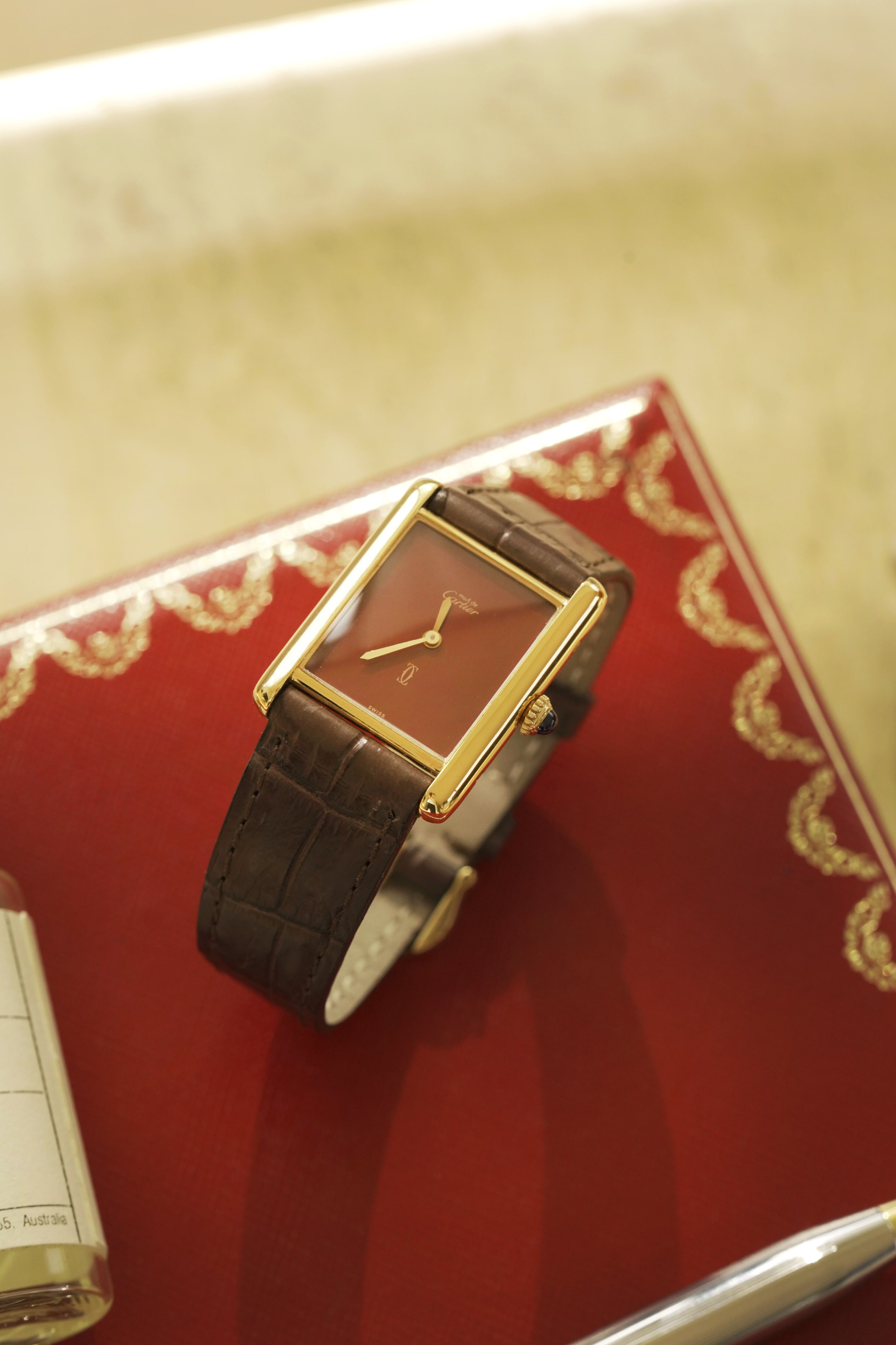 Cartier-Tank Must LM Red-003-min