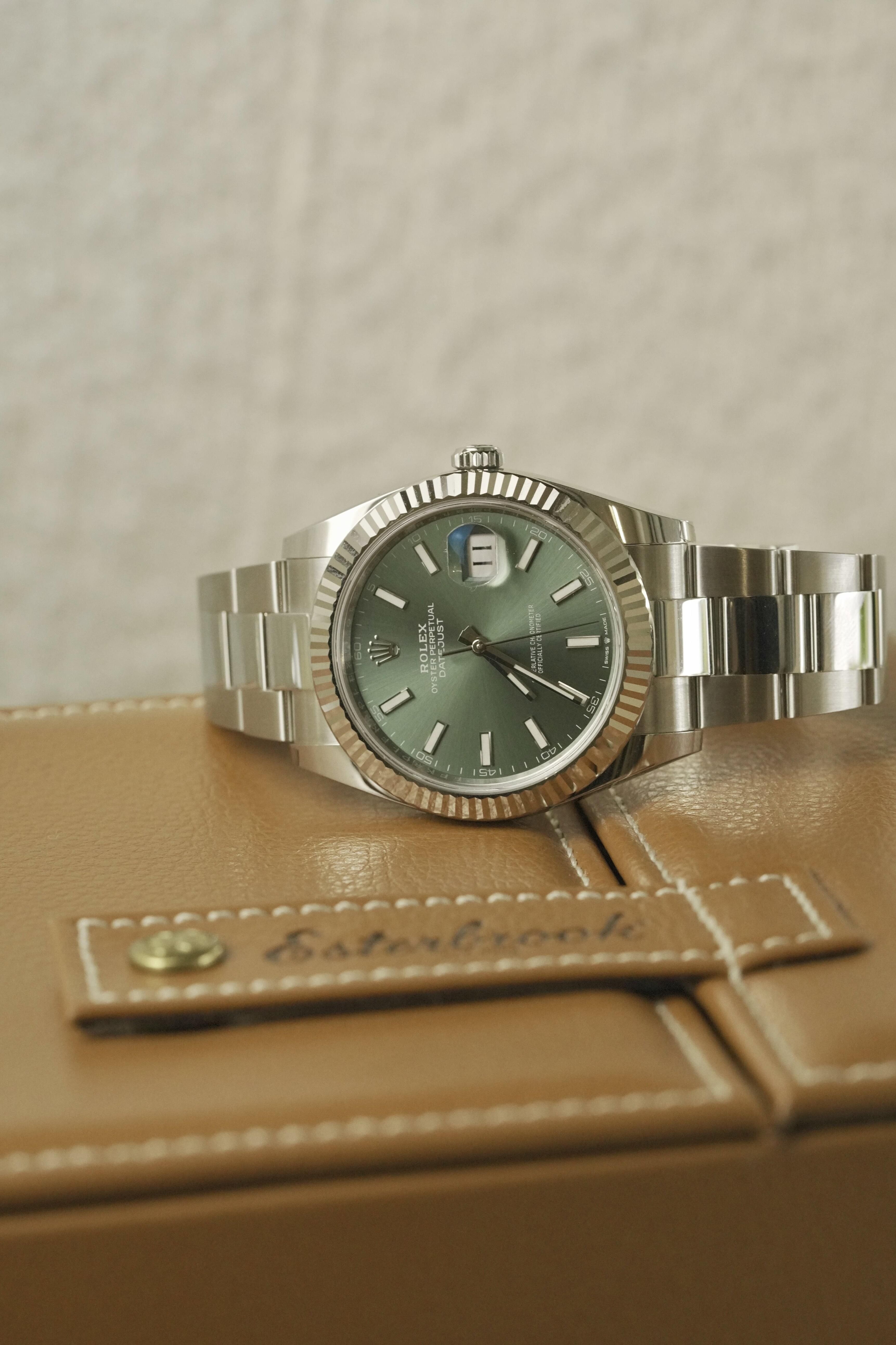 ROL05062401DP - Datejust 41 Mint Green Fluted Oys 003