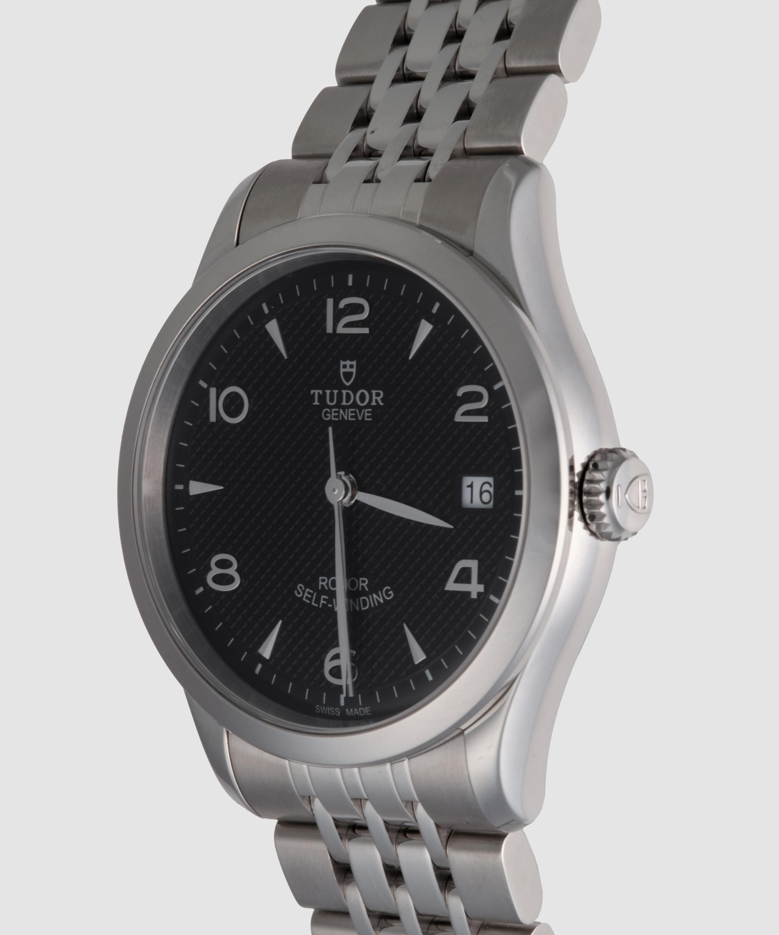 Tudor_1926Black_TUD03122402CM_r