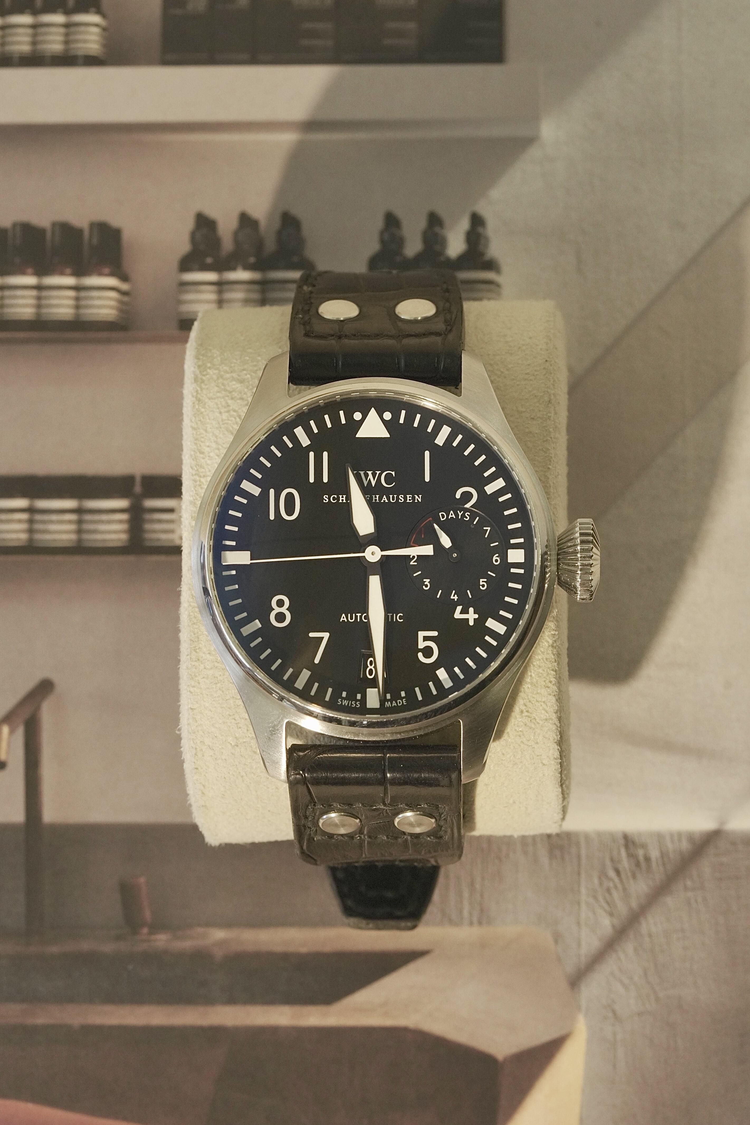 IWC03042401DP - Big Pilot 7 Days Reserve 001