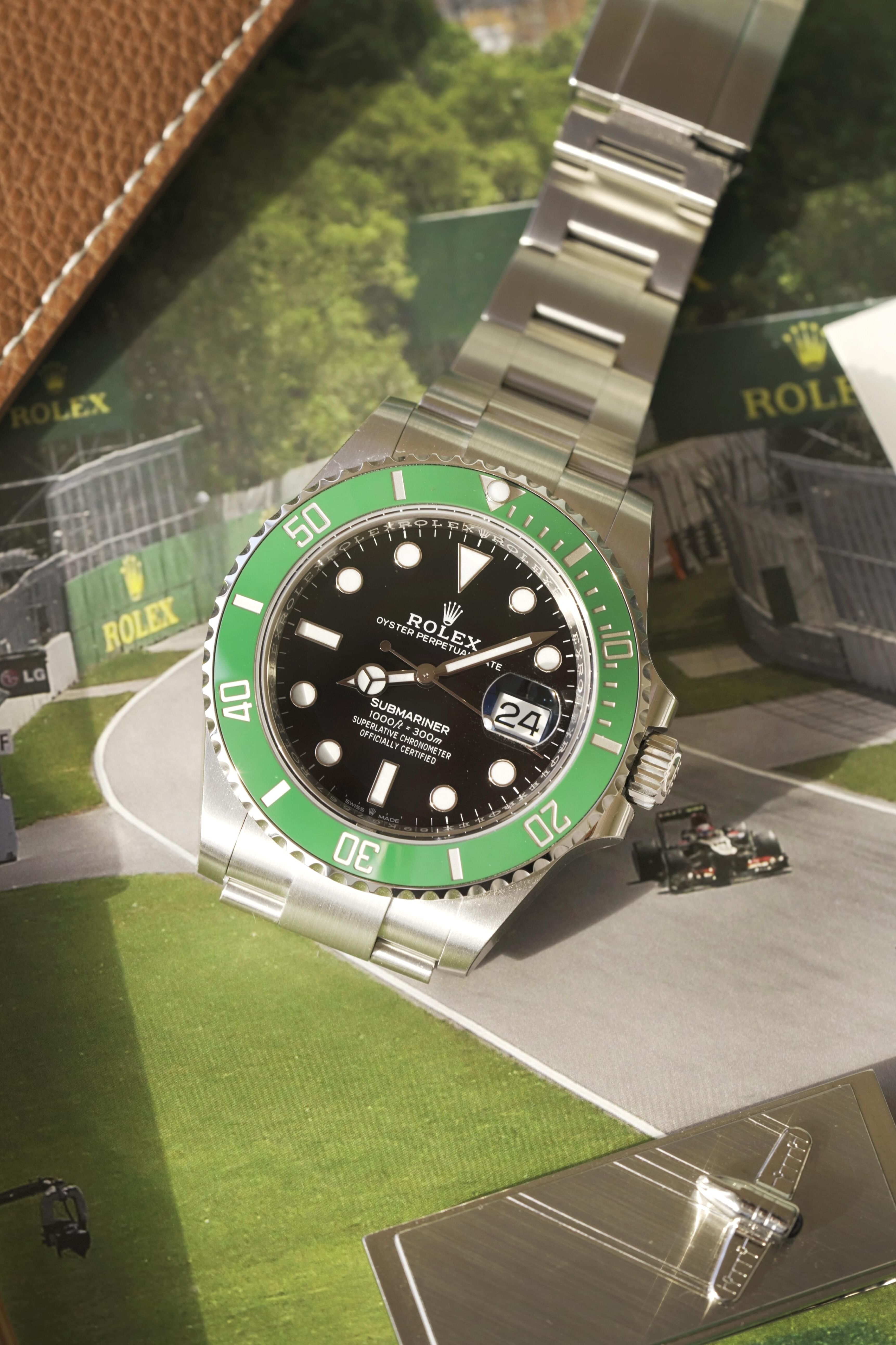 Rolex-Submariner 126610LV Starbucks-010