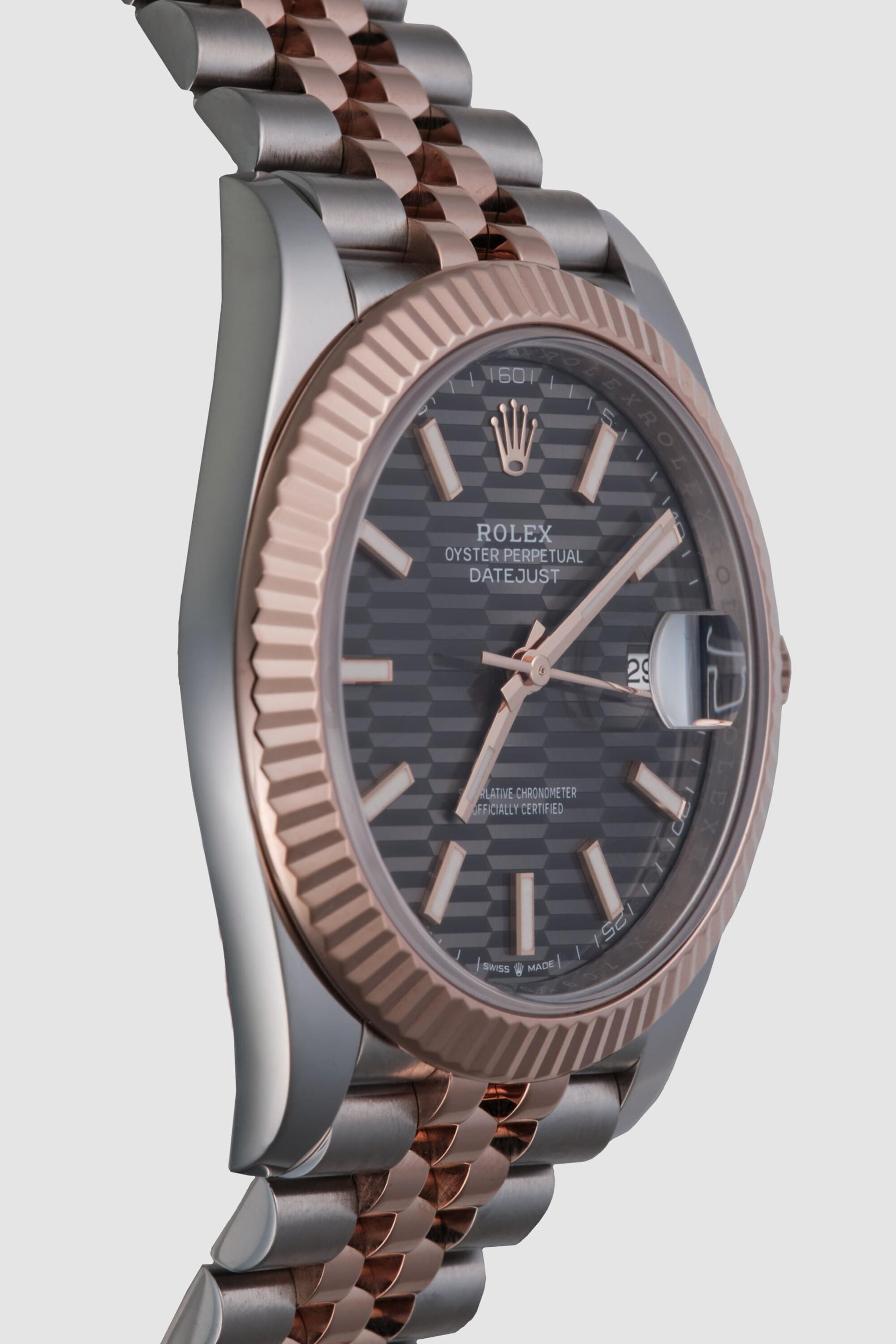 Rolex_DJ41TTRGGreyMotif_ROL11012401CM_l