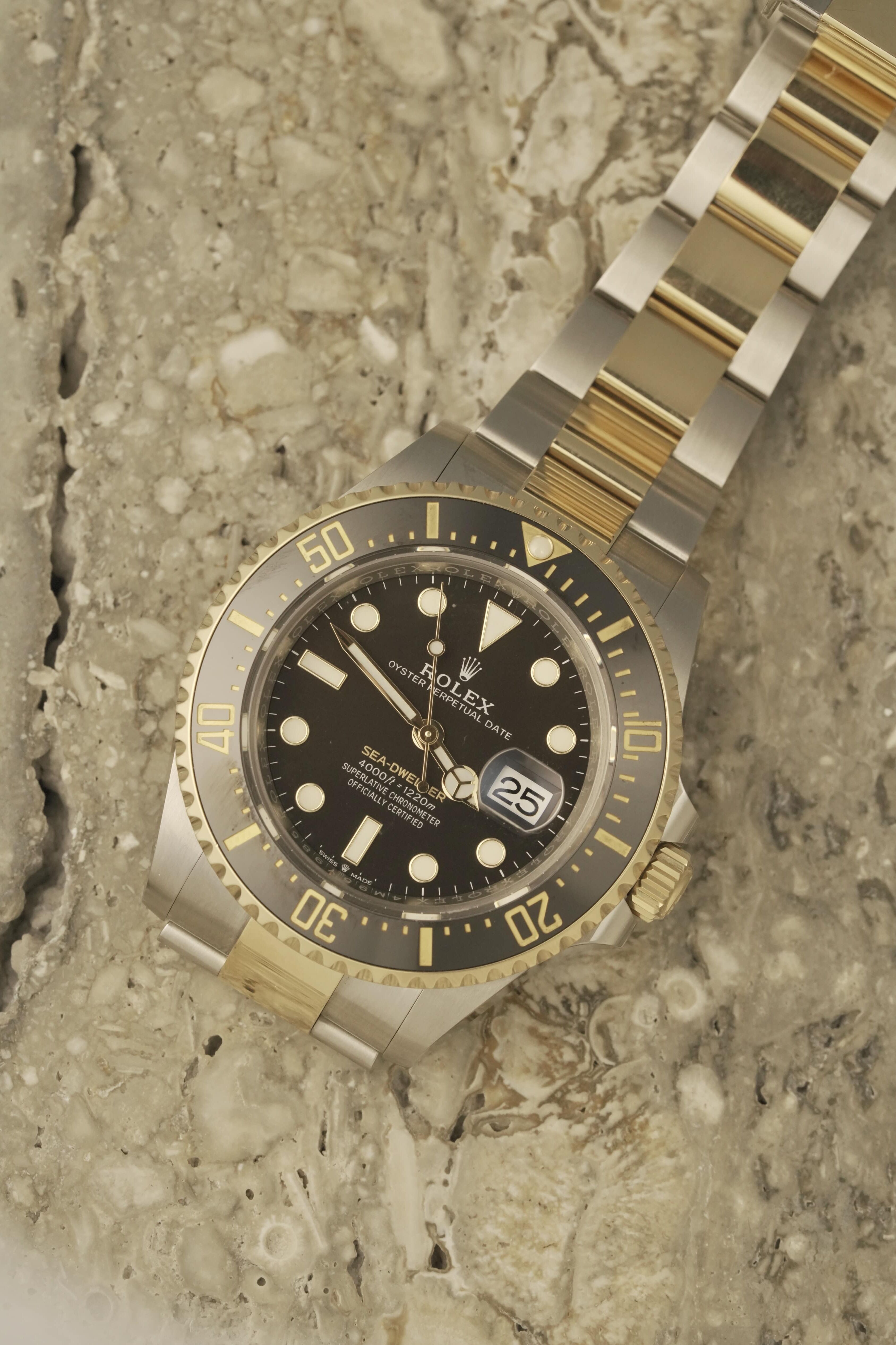 ROL16092411DP - Sea Dweller Two Tone 002