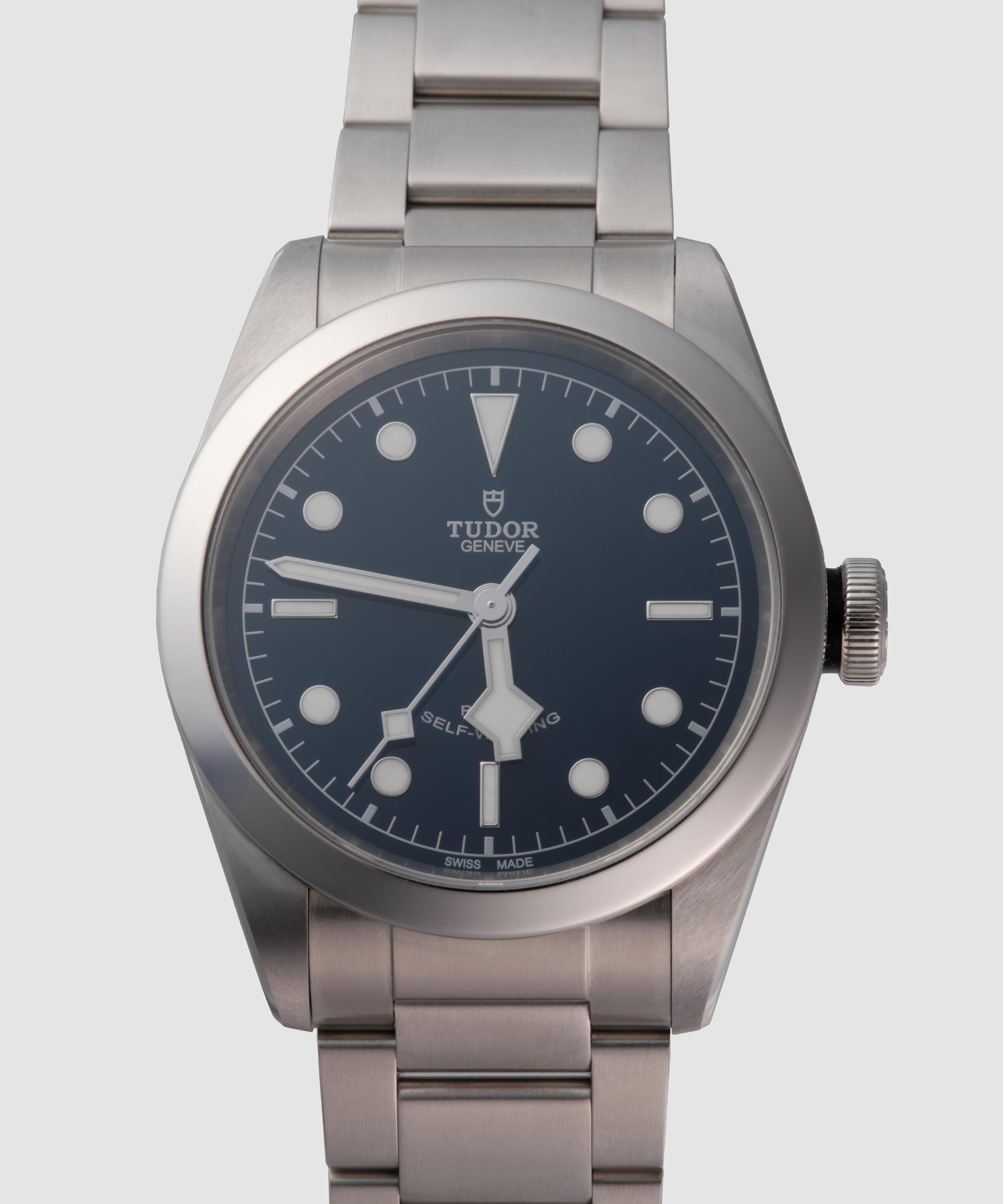 Tudor_BB41Blue_TUD06122404DP_f