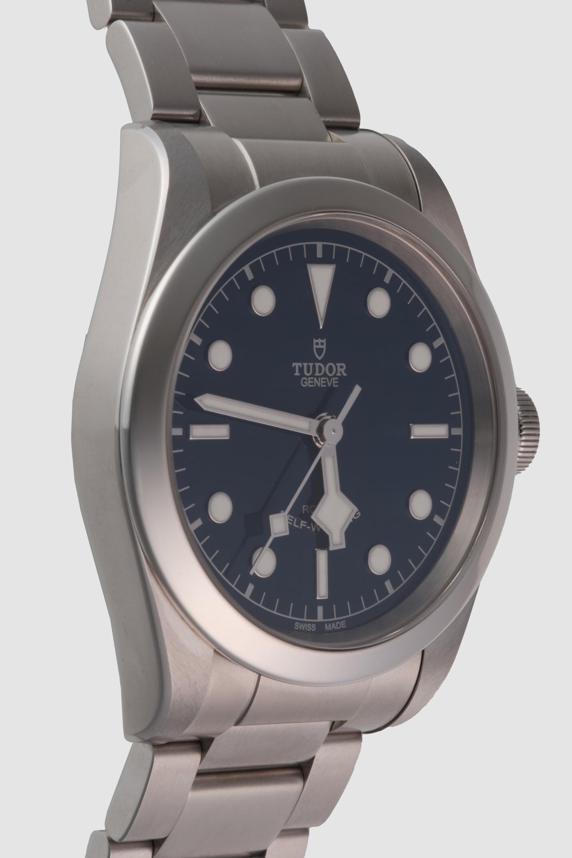 Tudor_BB41Blue_TUD06122404DP_l