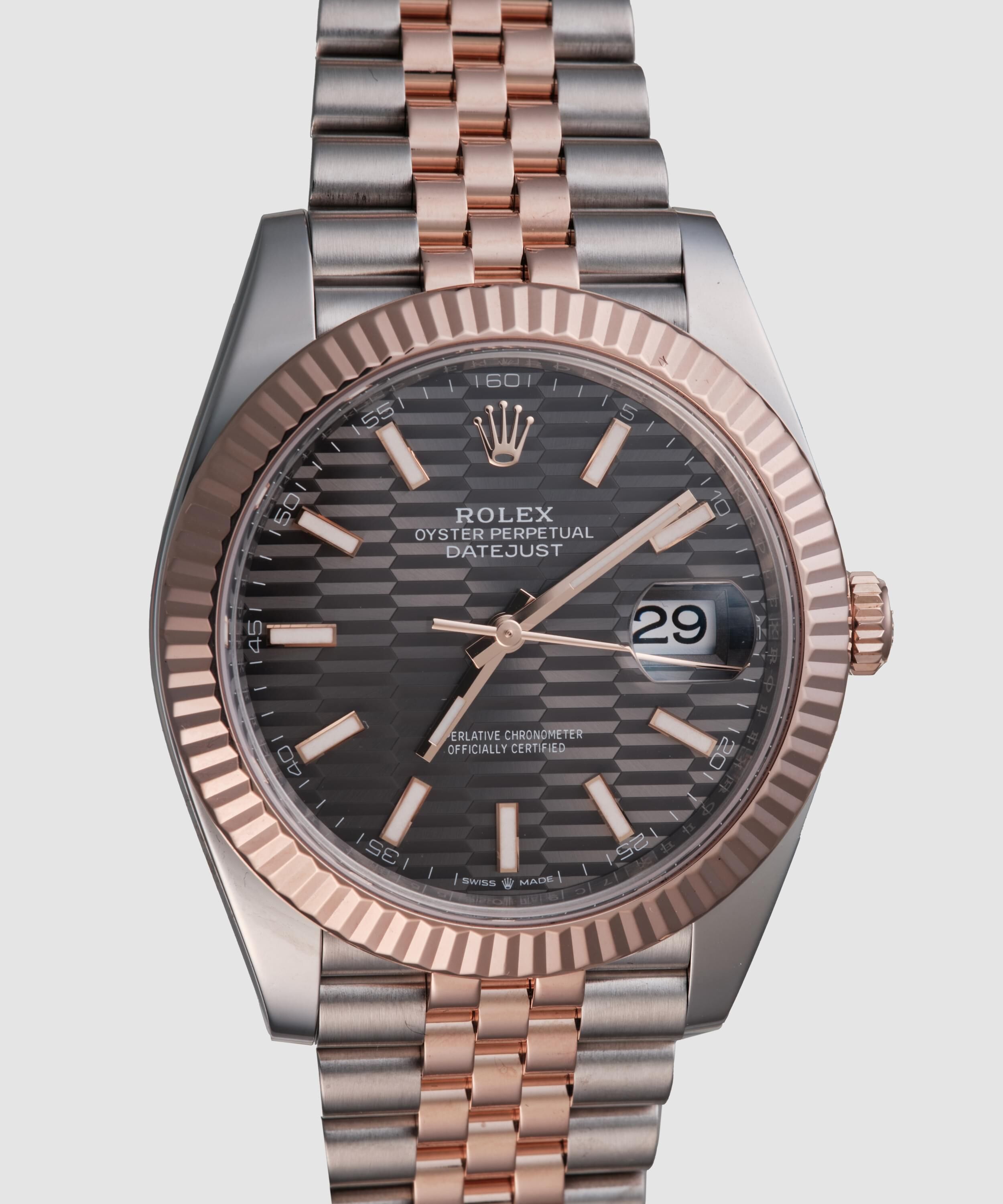 Rolex_DJ41TTRGGreyMotif_ROL11012401CM_f