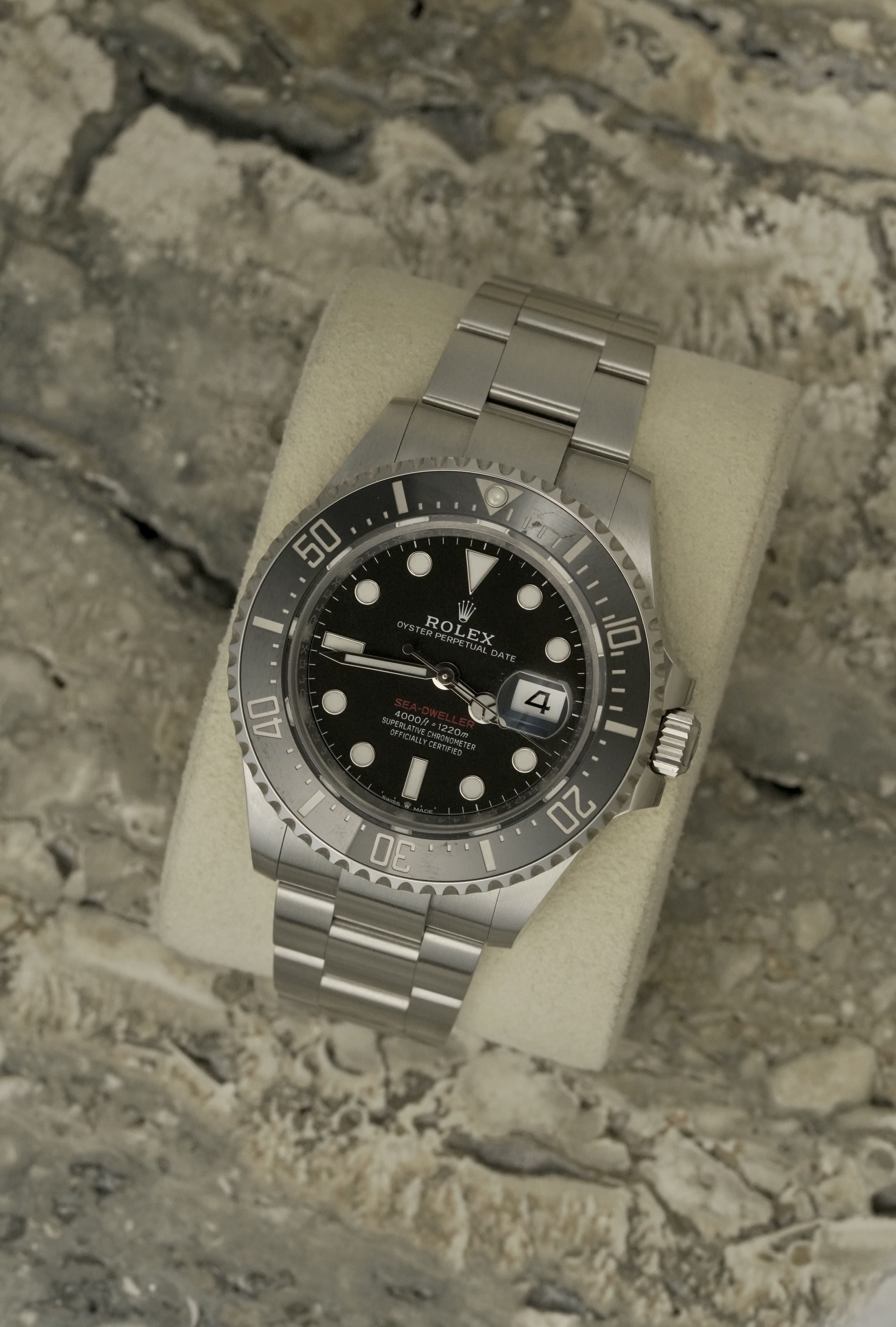 ROL30092402DP - Sea Dweller Single Red 002